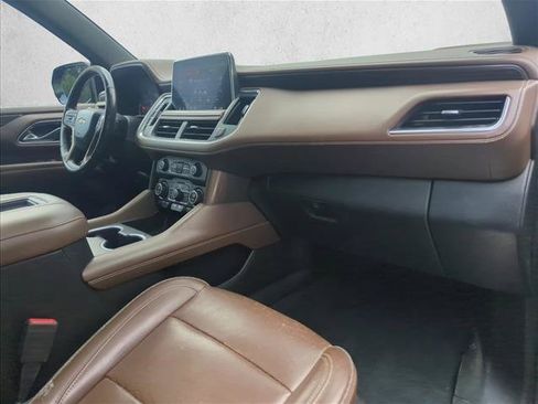 Used 2021 Chevrolet Tahoe High Country w/ Premium Package AWD/4WD image 29