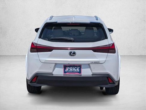 Used 2024 Lexus UX 250h FWD w/ Premium Package image 7
