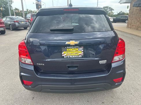 Used 2019 Chevrolet Trax LS w/ Tint and Cruise Package FWD image 6