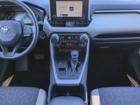 Certified 2025 Toyota RAV4 XLE image 18