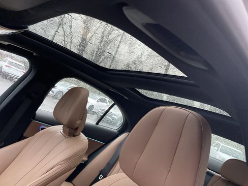 Certified 2025 Mercedes-Benz E 350 E 350 4MATIC Sedan image 24