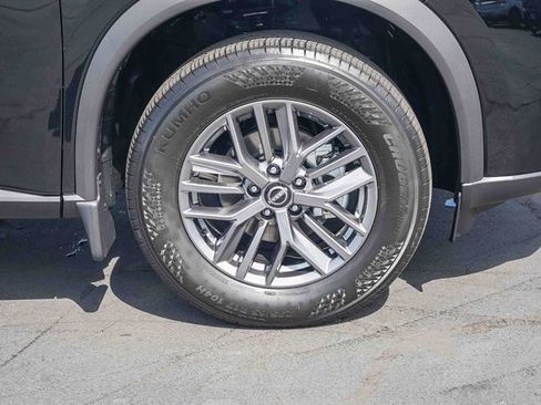 New 2026 Nissan Rogue S image 10