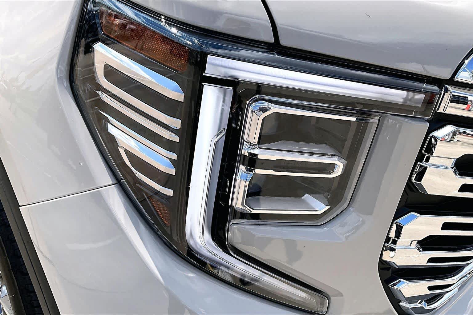 Used 2026 GMC Sierra 1500 Denali AWD/4WD image 28