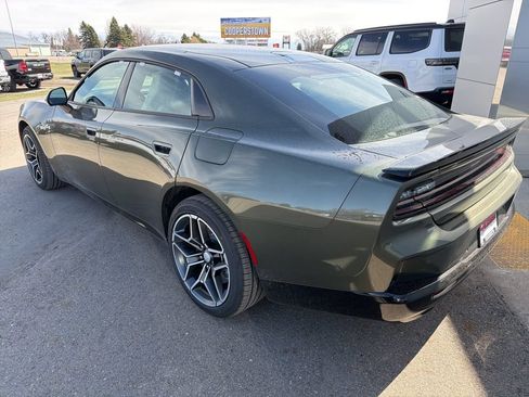 New 2026 Dodge Charger R/T AWD/4WD image 7