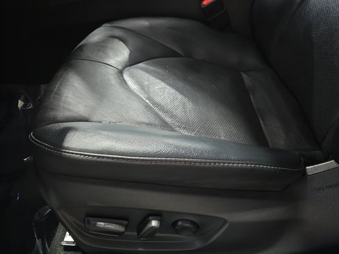 Used 2020 Toyota Camry XSE FWD image 28