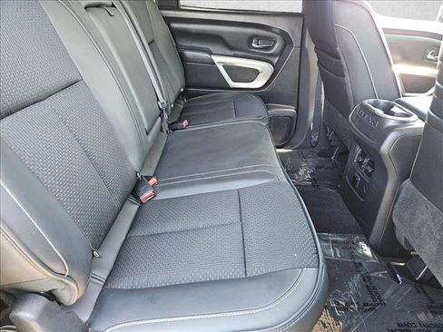 Used 2017 Nissan Titan PRO-4X AWD/4WD image 22