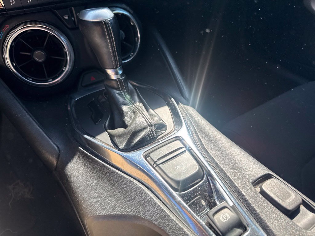 Used 2019 Chevrolet Camaro LT RWD image 14