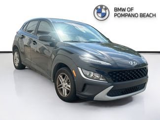 Used 2023 Hyundai Kona SE video 1