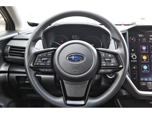 Used 2025 Subaru Crosstrek 2.0i Premium image 13
