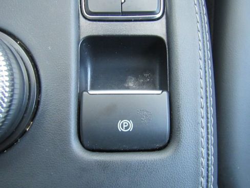 Used 2023 Ford Mustang Mach-E Premium image 51