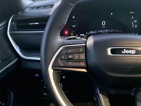 Used 2024 Jeep Grand Cherokee Limited 4xe image 25