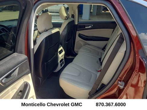 Used 2015 Ford Edge Titanium w/ Equipment Group 302A AWD/4WD image 31