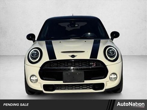 Used 2019 MINI Cooper S FWD image 1