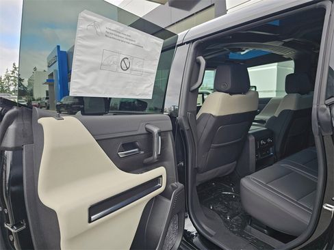 New 2026 GMC Hummer EV SUV image 18