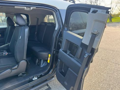 Used 2008 Toyota FJ Cruiser 4WD image 13