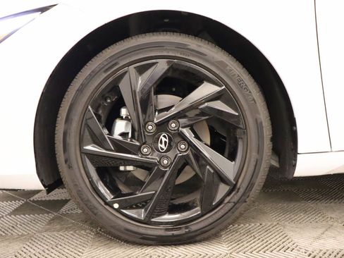 Used 2026 Hyundai Elantra SEL Sport Premium FWD image 6