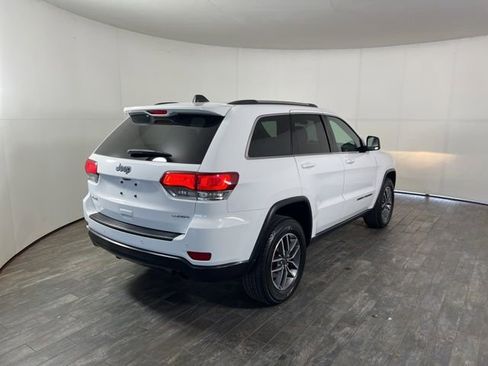 Used 2021 Jeep Grand Cherokee Laredo w/ All-Weather Capability Group image 6