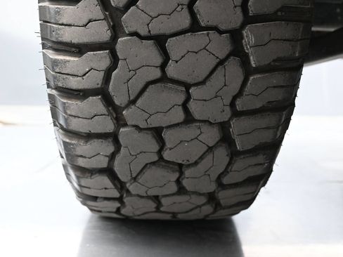 Used 2021 Jeep Wrangler Unlimited Sahara AWD/4WD image 19