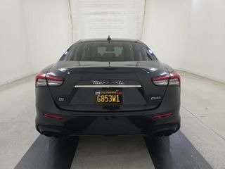 Used 2023 Maserati Ghibli Modena Q4 AWD/4WD image 10