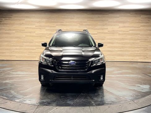 Used 2021 Subaru Outback Premium image 18