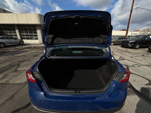 Used 2025 Toyota Camry LE image 35