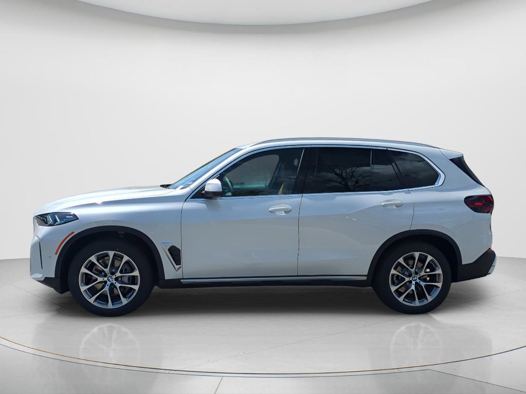 Certified 2026 BMW X5 xDrive40i w/ Climate Comfort Package AWD/4WD image 8