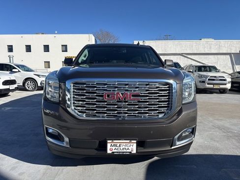Used 2019 GMC Yukon XL Denali w/ Denali Ultimate Package image 4