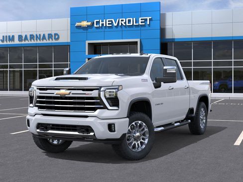 New 2026 Chevrolet Silverado 2500 LT w/ Z71 Chrome Sport Edition image 6