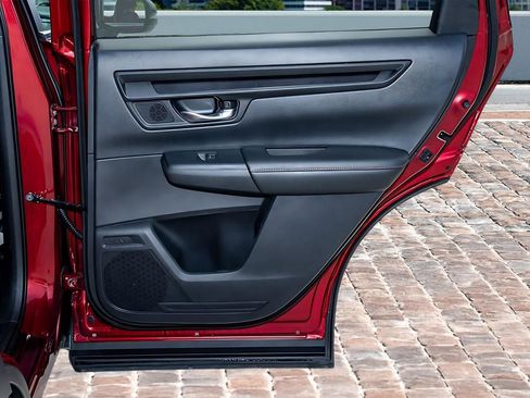 Certified 2025 Honda CR-V Sport-L image 15