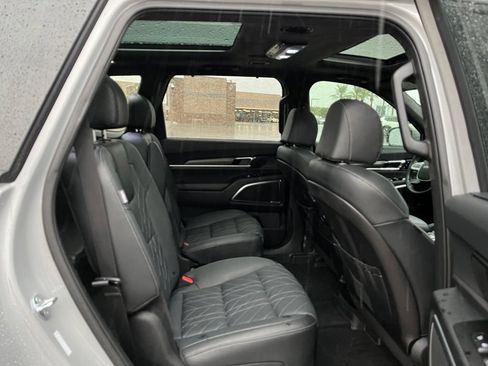 Used 2025 Kia Telluride SX Prestige X-Pro AWD/4WD image 19