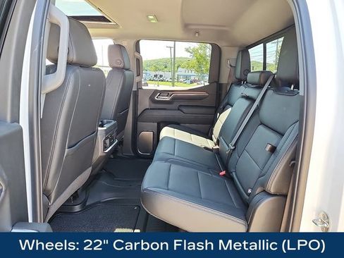 Used 2024 GMC Sierra 1500 Denali w/ Technology Package AWD/4WD image 13