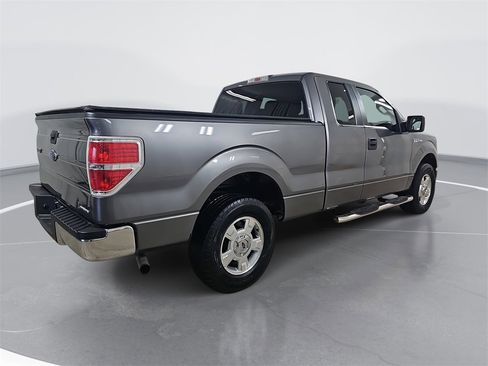 Used 2014 Ford F150 XLT image 3