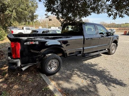 Used 2024 Ford F250 XL w/ XL Chrome Package image 8