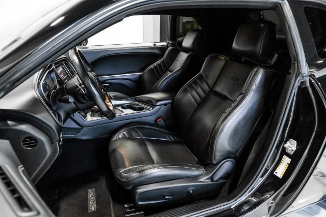 Used 2020 Dodge Challenger SRT Hellcat w/ Plus Package RWD image 27