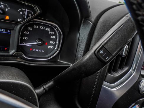 Used 2019 GMC Sierra 1500 Elevation image 25