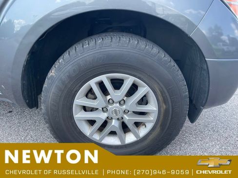Used 2016 Nissan Frontier SV AWD/4WD image 15