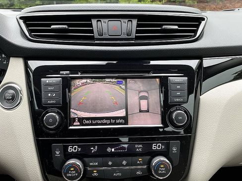Used 2019 Nissan Rogue Sport SL w/ Premium Package AWD/4WD image 15