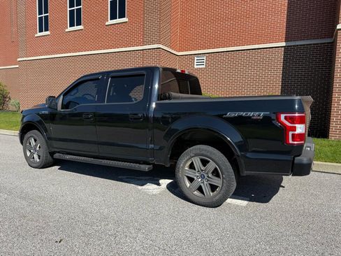 Used 2018 Ford F150 XLT w/ Equipment Group 302A Luxury AWD/4WD image 10