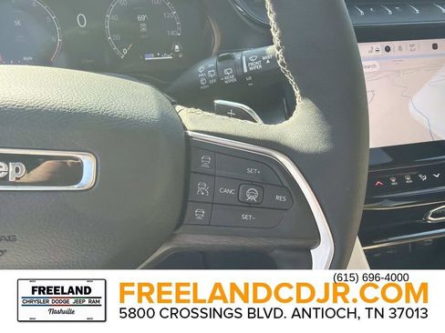 New 2026 Jeep Grand Cherokee Limited w/ Luxury Tech Group II AWD/4WD image 28
