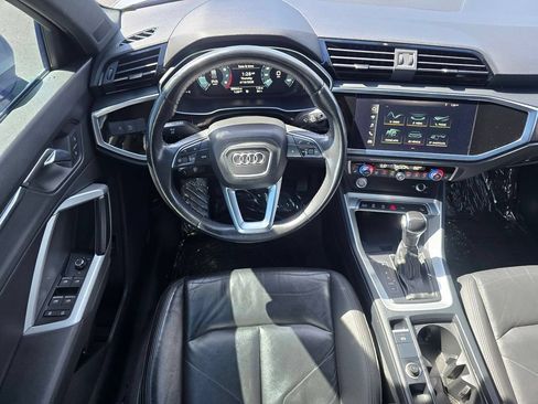 Used 2020 Audi Q3 2.0T Premium Plus w/ Premium Plus Package AWD/4WD image 2