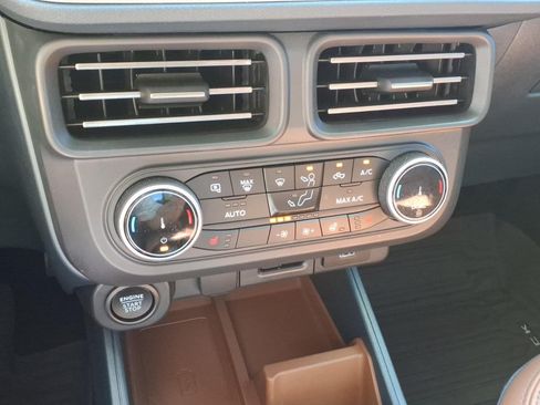 Used 2023 Ford Maverick Lariat w/ Lariat Luxury Package AWD/4WD image 20