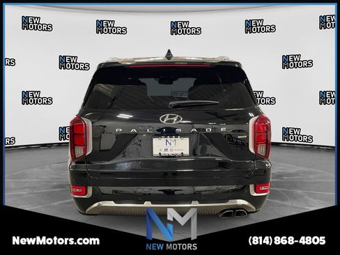 Used 2022 Hyundai Palisade Calligraphy w/ Cargo Package AWD/4WD image 4