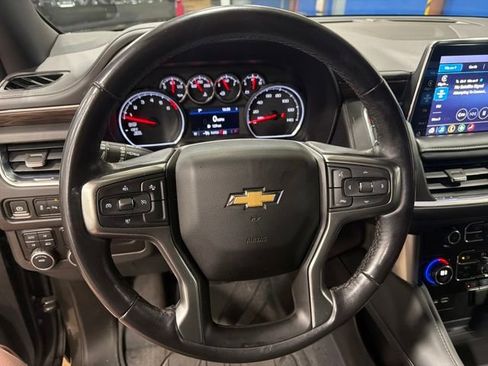 Used 2021 Chevrolet Suburban LS image 18