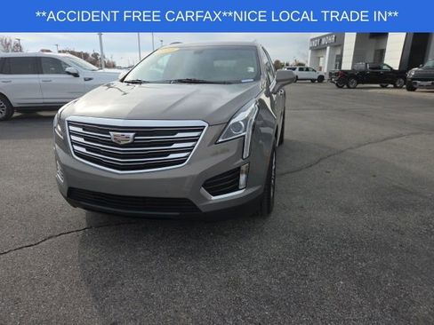 Used 2018 Cadillac XT5 Luxury image 5