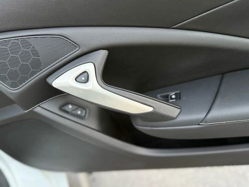 Used 2014 Chevrolet Corvette Stingray Coupe w/ 2LT Preferred Equipment Group image 30