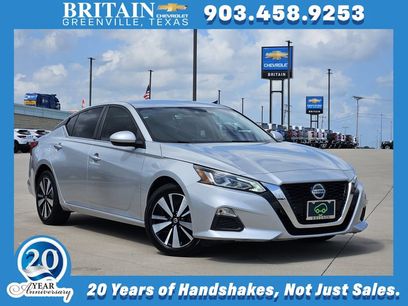 Used 2022 Nissan Altima 2.5 SV