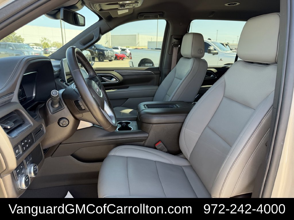 Used 2023 GMC Yukon SLT w/ SLT Luxury Package AWD/4WD image 28