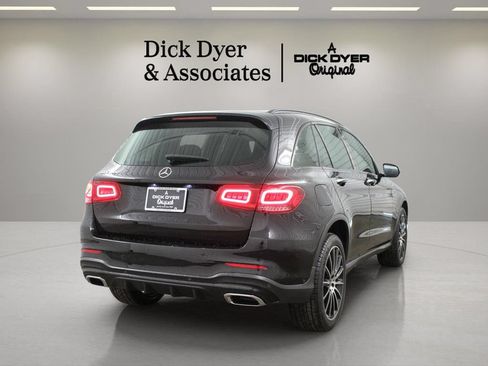 Used 2021 Mercedes-Benz GLC 300 image 11