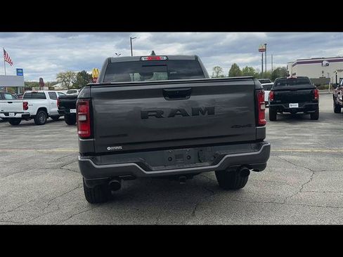 Used 2026 RAM 1500 Big Horn AWD/4WD image 31