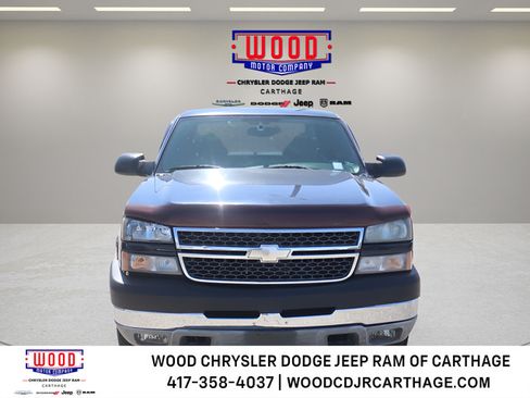 Used 2005 Chevrolet Silverado 2500 LS RWD image 9